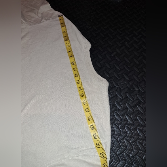 Nike mid swoosh logo long sleeve shirt - Picture 2 of 11